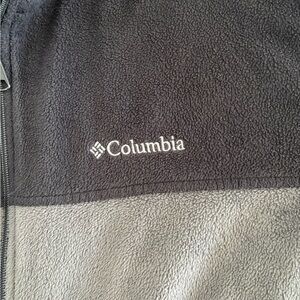 Columbia Black and Gray Fleece Jacket